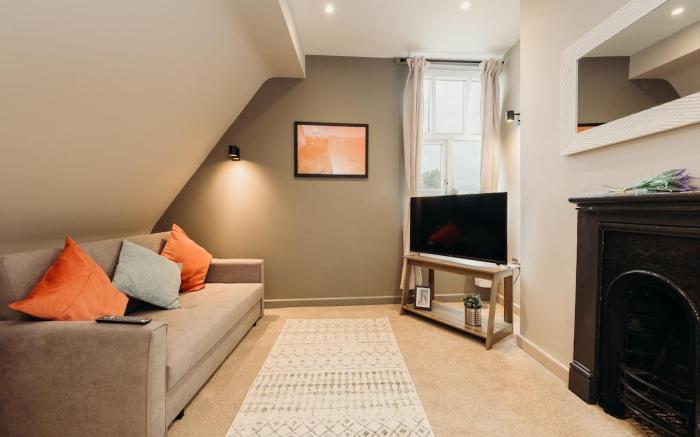 #44 Victoria Apartment 3, 1 Bedroom