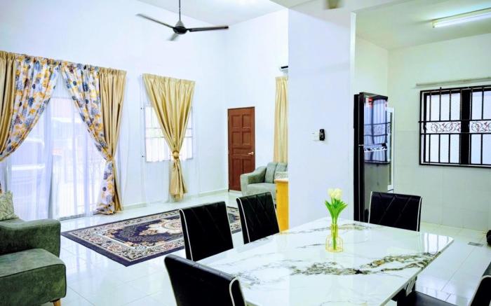 StayCation @InderaSempurna [Muslim Only]