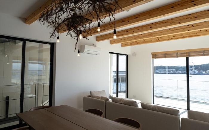 theView 三浦市晴海町！目の前が海の絶景！高級Villa貸切！サウナ、BBQ可能！最大10名