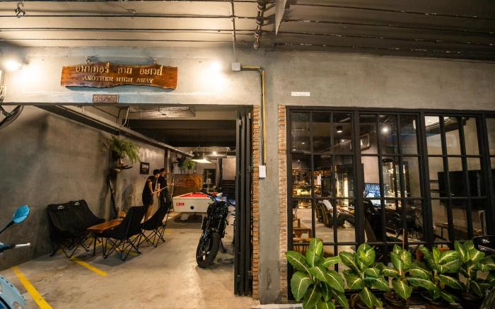 Another High Away Hostel - Nonthaburi