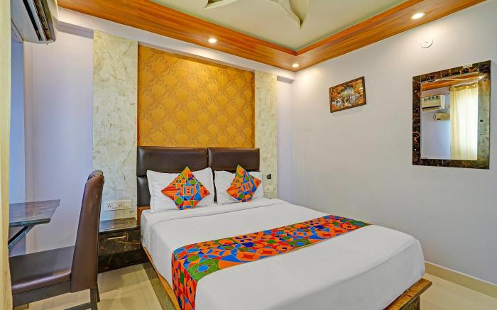 FabHotel Mount City Park