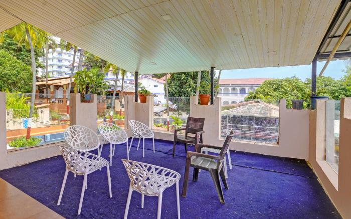 FabHotel Baga Village Home