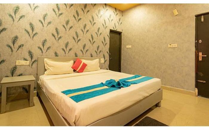 FabHotel Baga Village Home