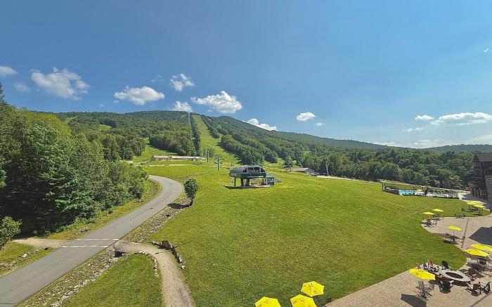 Burke Mountain Hotel