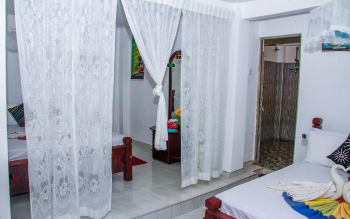 Sigiri Tarushan Homestay B&B | Deluxe Family Room