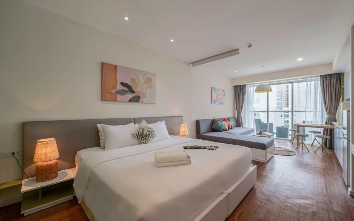 NHA TRang Amazing Beach&City View_Center POOL