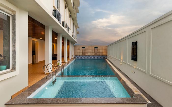 The Colonial - A Lake View Hotel in Udaipur