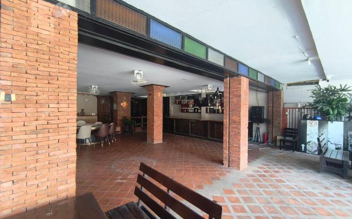 [Peter's house2 C02]