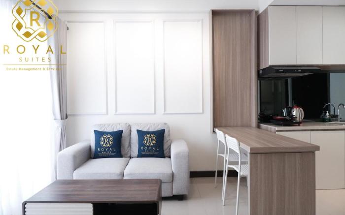 Royal Suites 2BR 37ZQ - Citra Plaza Nagoya Apt