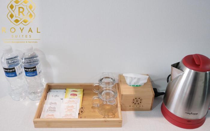 Royal Suites Studio B25 - Pollux Habibie Apartment