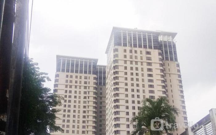 Contemporary 2BR Apt Somerset Berlian By Travelio