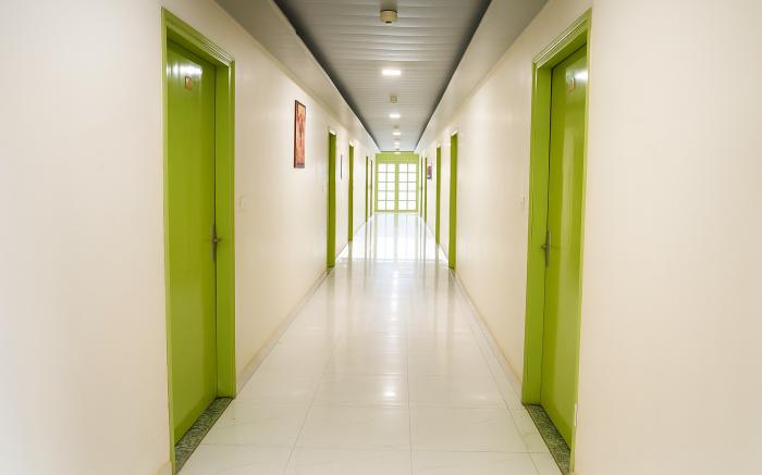 Comfort Stay - Near Airport 