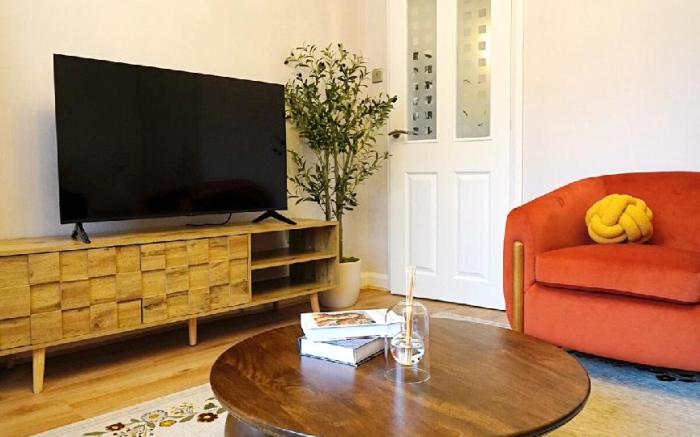 Elite unseen suites is a 2bed semi detached house.