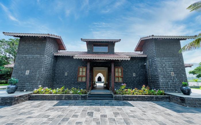 Nishigandha Jal Mahal Resort