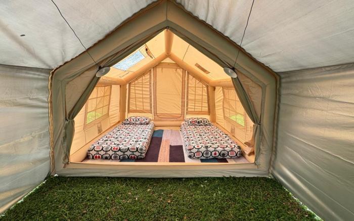 Happy Wonderer tent 2