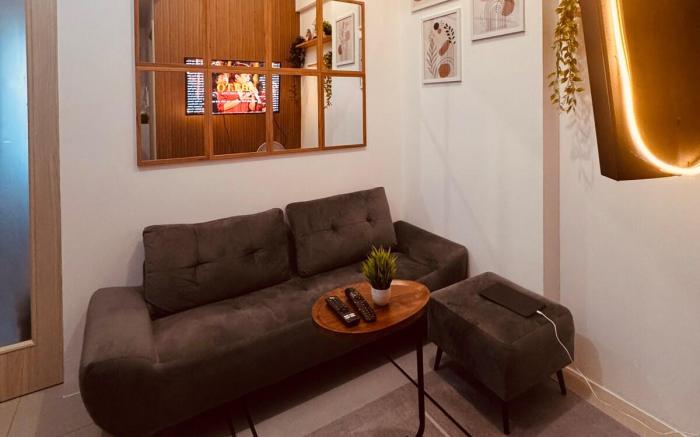 Harbour Park Residences Tower 2 - with Makati View