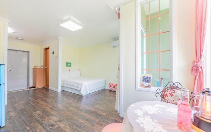 Jirisan Arm Pillow Pension