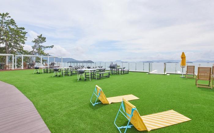 Yeosu Haemirion Resort Pension