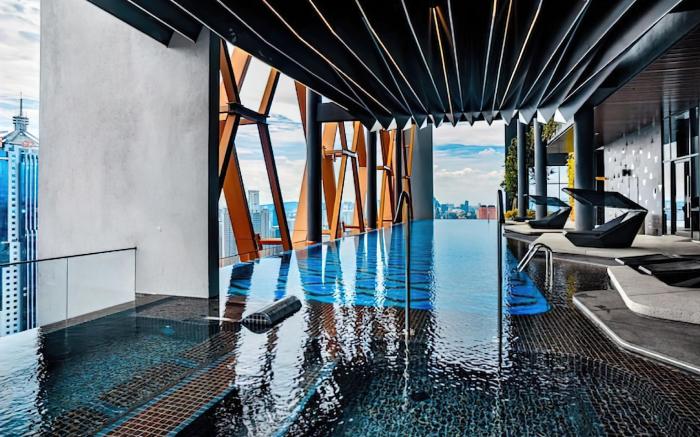 Scarletz Suites KLCC by Emily in Town