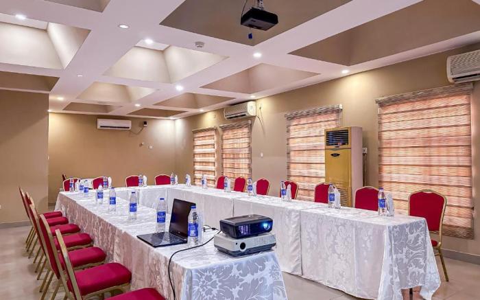 Parkview Astoria Hotel (PAH)