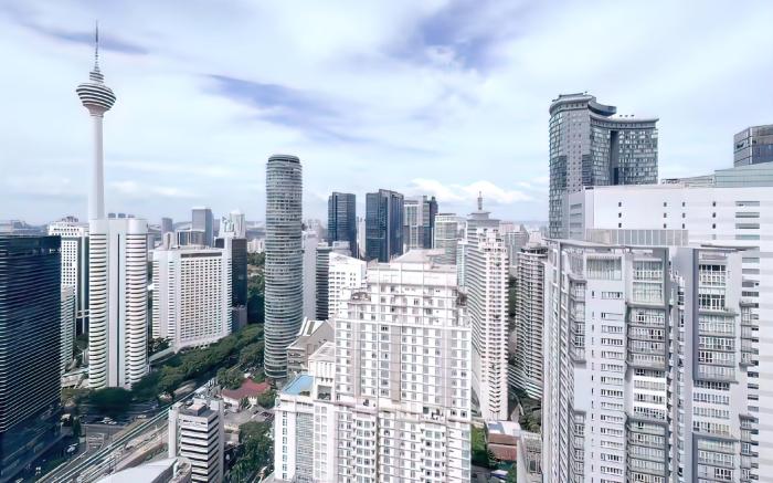 SOHO Suites KLCC by Emily in Town