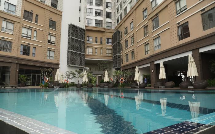 Modern Apartment - Garden Gate