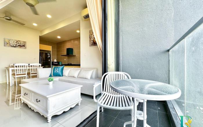 Bright Suite. D'Pristine @1BR 2Pax Near Legoland