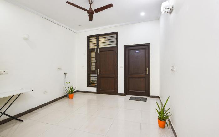 FabHotel Golf Luxury