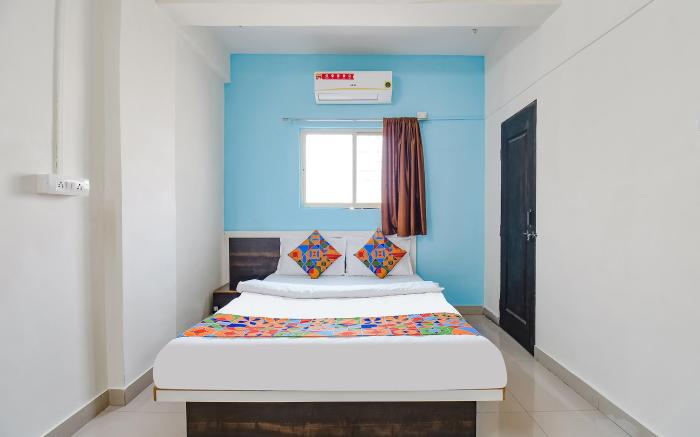 FabExpress Diamond Inn