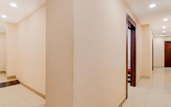 Super Hotel O by OYO Gokul Residency Near Dumdum Airport