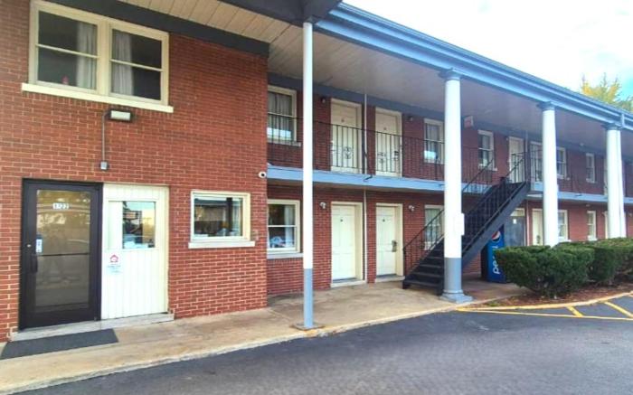 Capital O Elite Inn & Suites South Holland I 94