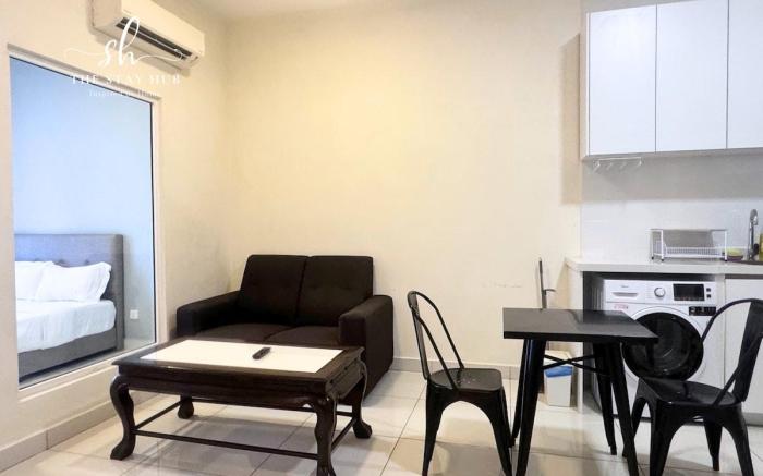 1 Bdr Arte Mont Kiara Ambient Stay_Jacuzzi 013aMK1