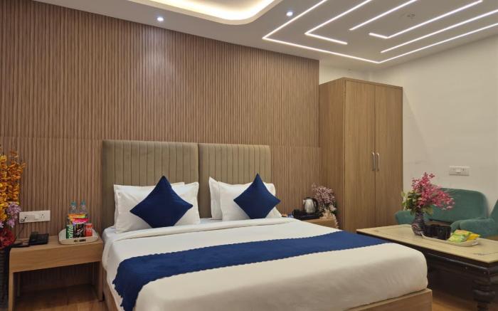 Hotel Empire Suites Near Delhi Airport