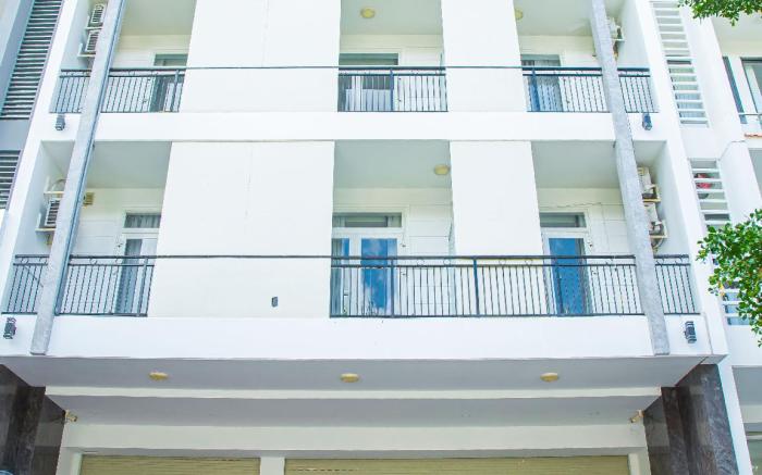 Phu Gia Hotel 99 Đường D1 KDC Him Lam