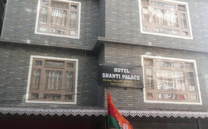 Hotel Shanti Palace