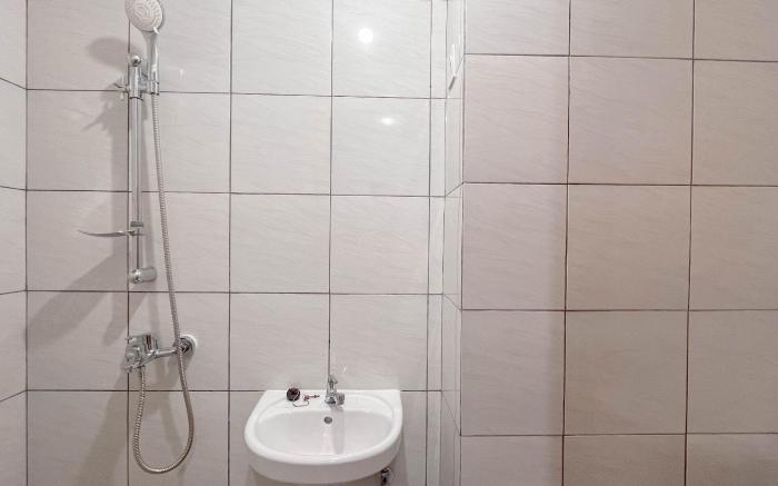 White Studio at Bandaraya Tallasa City By Travelio