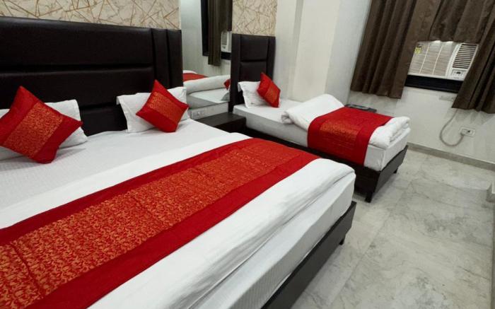 Hotel Unique International