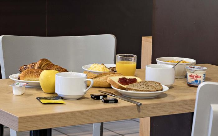 B&B HOTEL Rouen Parc des Expos Zenith