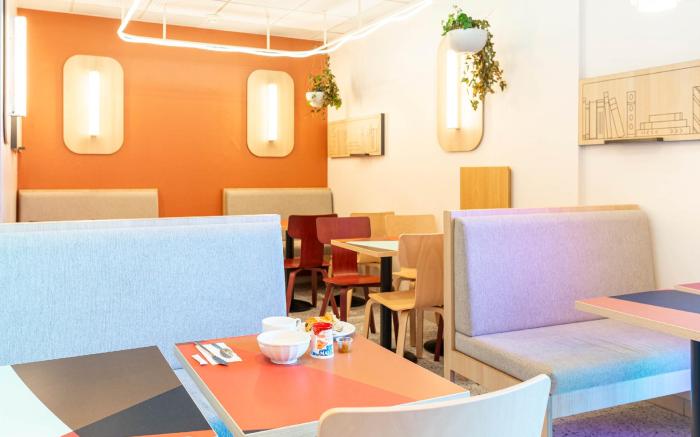 B&B HOTEL Nantes Centre