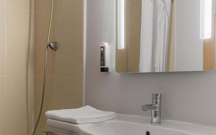 B&B HOTEL Besancon Chateaufarine