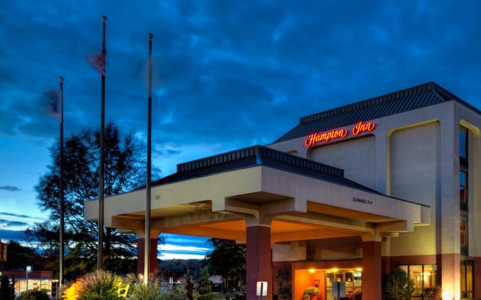 Hampton Inn West Springfield
