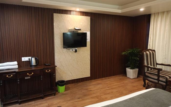 KSP Royal Valley View Hotel Mussoorie