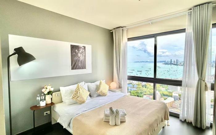 Unixx-39 (2P) Bedroom with sea view 