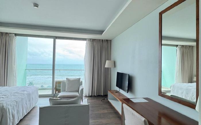 Sea front studio apartment