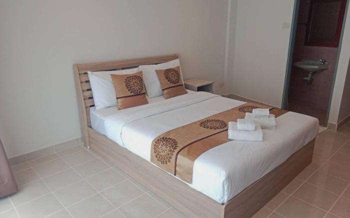 Amai 甘い Pancakery and Residence