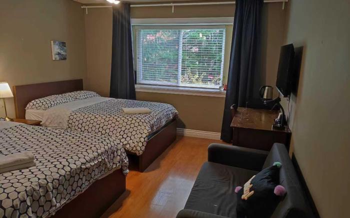 Three Kittens Guesthouse  