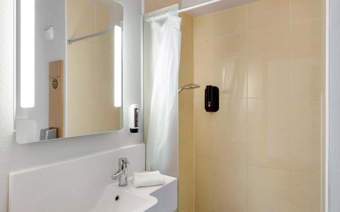 B&B HOTEL Dunkerque Centre Gare