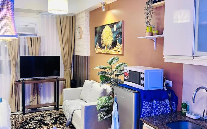 We Vibe, 101 Newport Blvd near the airport NAIA 3