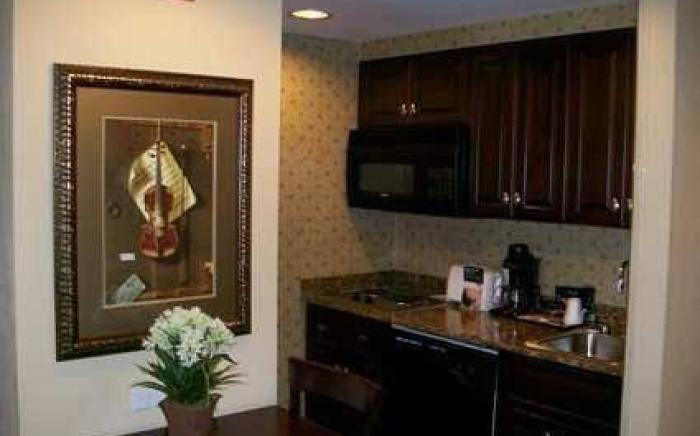 Homewood Suites by Hilton Albuquerque Airport Hotel