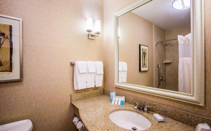 Hilton Garden Inn Milwaukee Northwest Conference Center